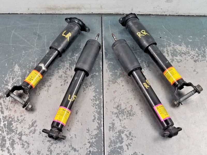 2002 Chevy Corvette C5 Shock Absorber Set#8313 V3