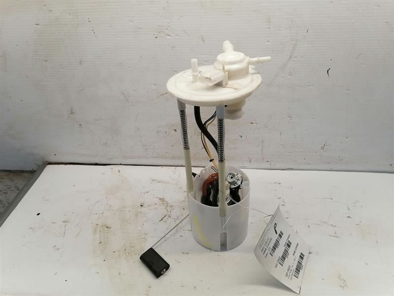 Fuel Pump Classic Style 5 Lug Wheel Fits 18-20 DODGE 1500 PICKUP 1254207