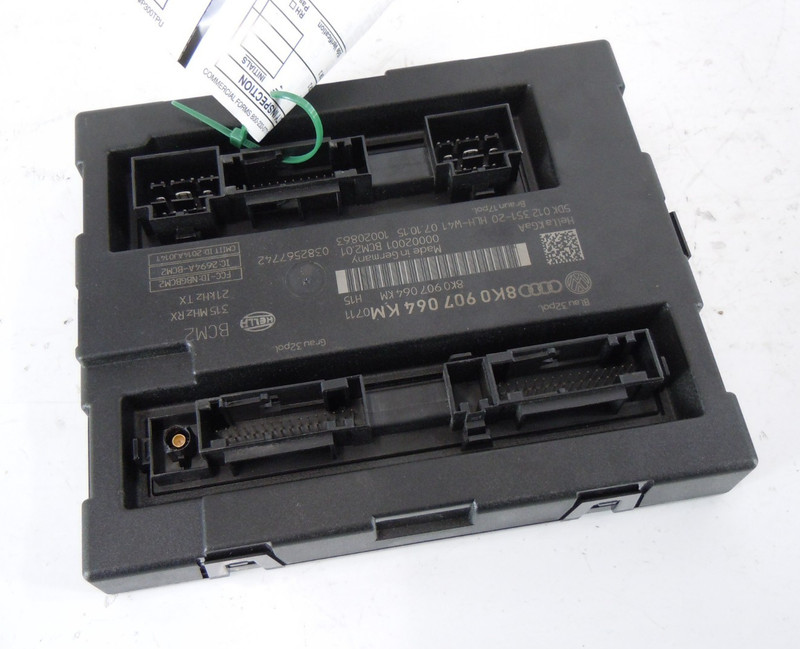 2013-2016 Audi A4 Body Comfort Control Module OEM 8K0907064KM