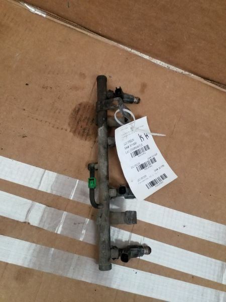 Fuel Injection Parts Fuel Injector 2.4L Fits 98-00 BREEZE 243409