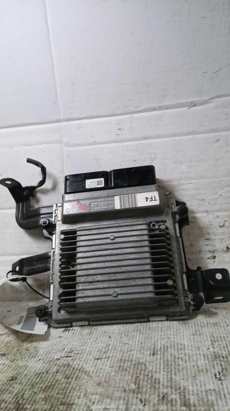 2016 Hyundai Elantra Engine Control Module ECM OEM 1.8L Red 89K Miles