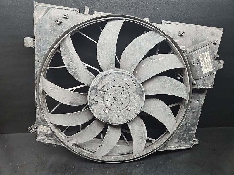 02-06 Mercedes W215 CL500 S430 CL55 AMG Engine Motor Cooling Fan Shroud 650W OEM