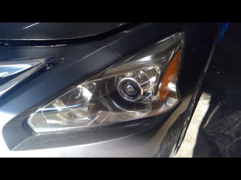 Driver Left Headlight Sedan Halogen Fits 13-15 ALTIMA 1366672