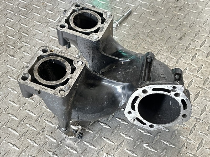 2002 Yamaha XL 800 Wave runner XL800 Exhaust Header Manifold Pipe