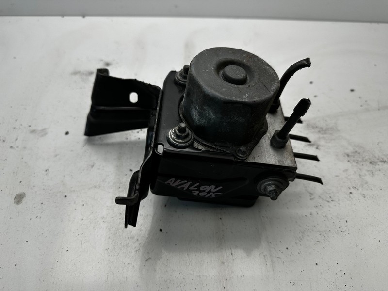 2015 TOYOTA AVALON 44540-07090 ABS ANTI-LOCK BRAKE PUMPW/O ADAPTIVE OEM UNIT