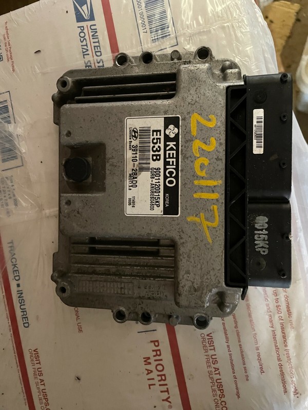 12-14 HYUNDAI ACCENT M/T ENGINE CONTROL MODULE ECU COMPUTER 39110-2BAD0