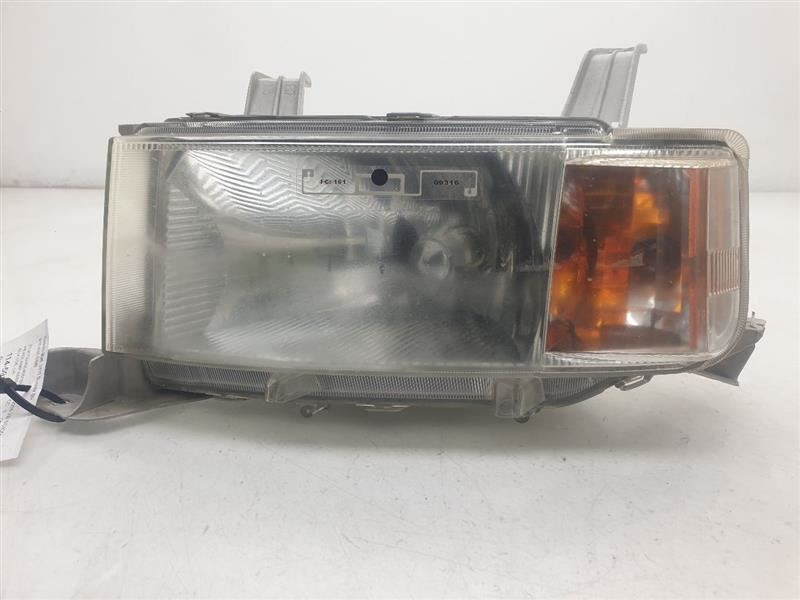 04-06 SCION XB 1.5L FWD AT DRIVER SIDE FRONT HEADLIGHT ASSEMBLY