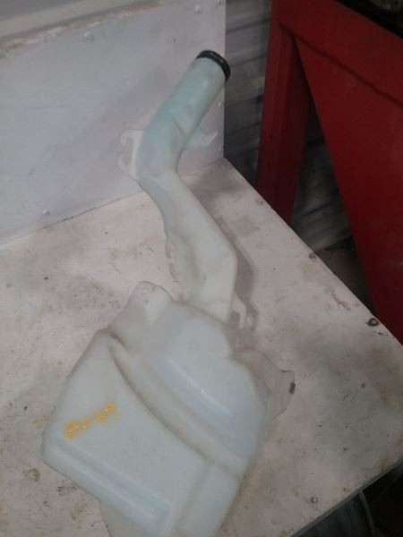 Wash Reservoir Flexible Neck Fits 10-17 EQUINOX 3239566