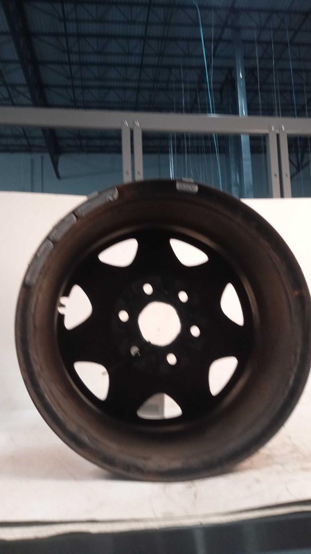 2015 GMC Sierra 1500 Pickup 17 Silver Wheel OEM 20942019, 67000 Miles