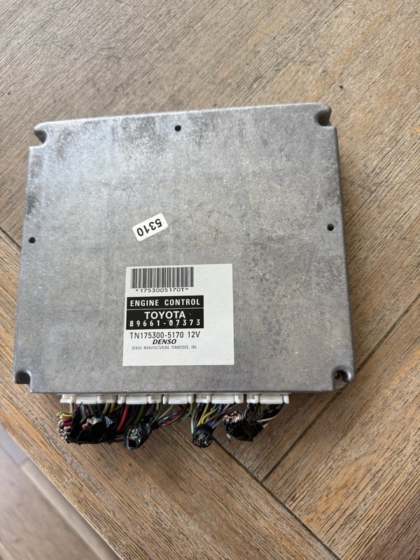 2004 TOYOTA AVALON ECU ENGINE CONTROL MODULE 89661-07373 computer