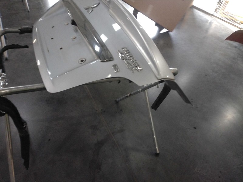 2017 Mitsubishi Mirage Silver OEM Deck Lid Trunk Lid 63k Miles NJ25-23853-605127