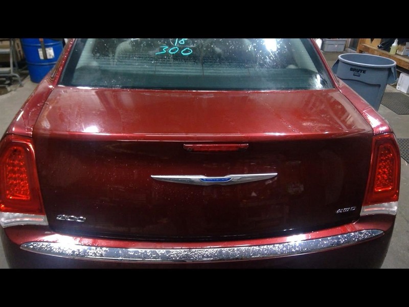 Trunk/Hatch/Tailgate Without Spoiler Fits 18-23 300 1707044