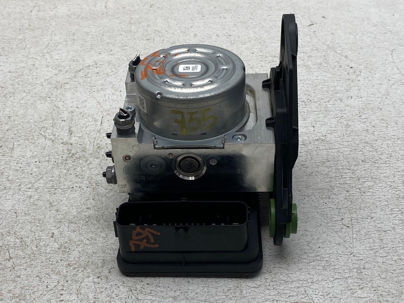 2022-2024 AUDI A3 ABS ANTI LOCK BRAKE PUMP OEM LOT755