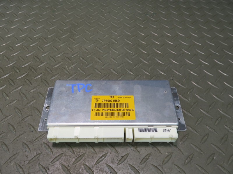 2011-2014 PORSCHE CAYENNE 958 AIR SUSPENSION CONTROL MODULE 7P5907156D