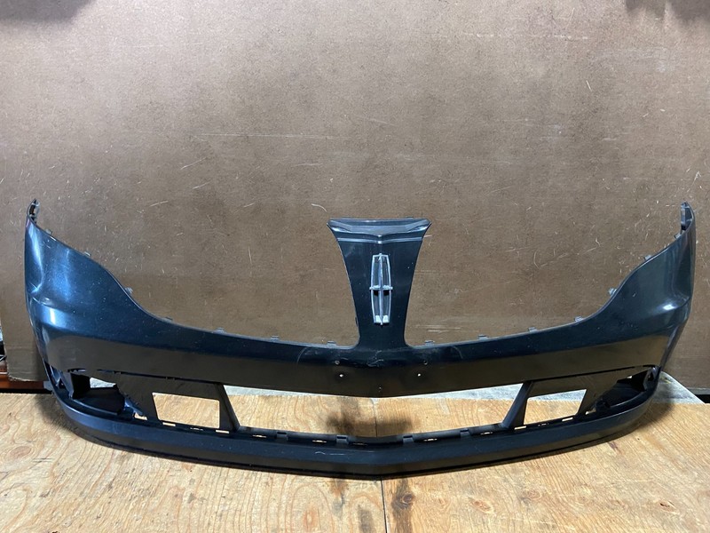 2013 to 2019 Lincoln MKT Front Bumper Cover AA9279