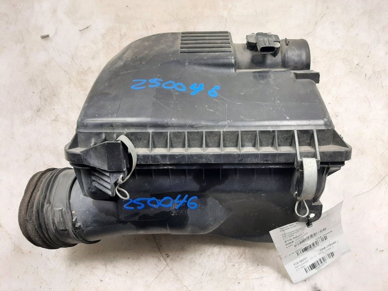 05-24 TOYOTA TACOMA SR5 2.7L AIR CLEANER 2TRFE