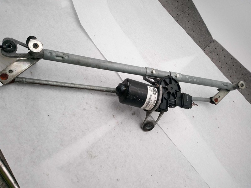 2011 Dodge Nitro Wiper Motor OEM Black 68020720AA 155k Miles - Warranty Included
