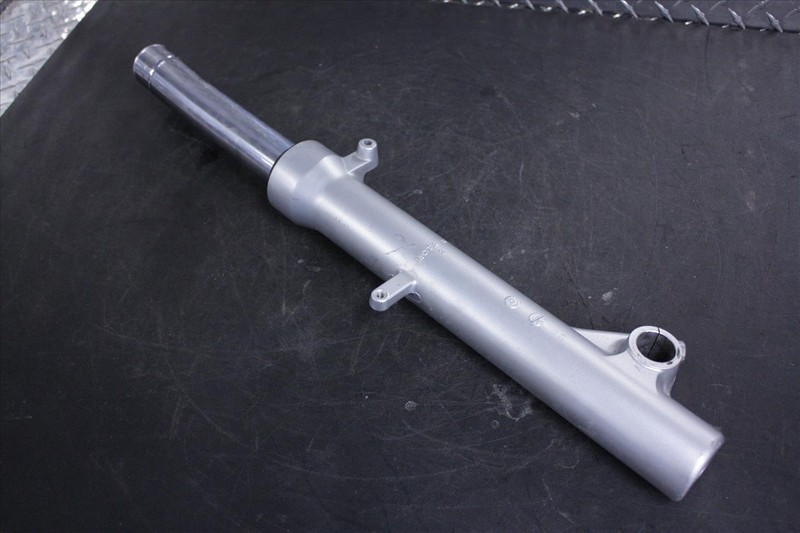 04 HONDA FSC 600 D SILVERWING RIGHT RH FRONT FORK SUSPENSION STRUT FSC600
