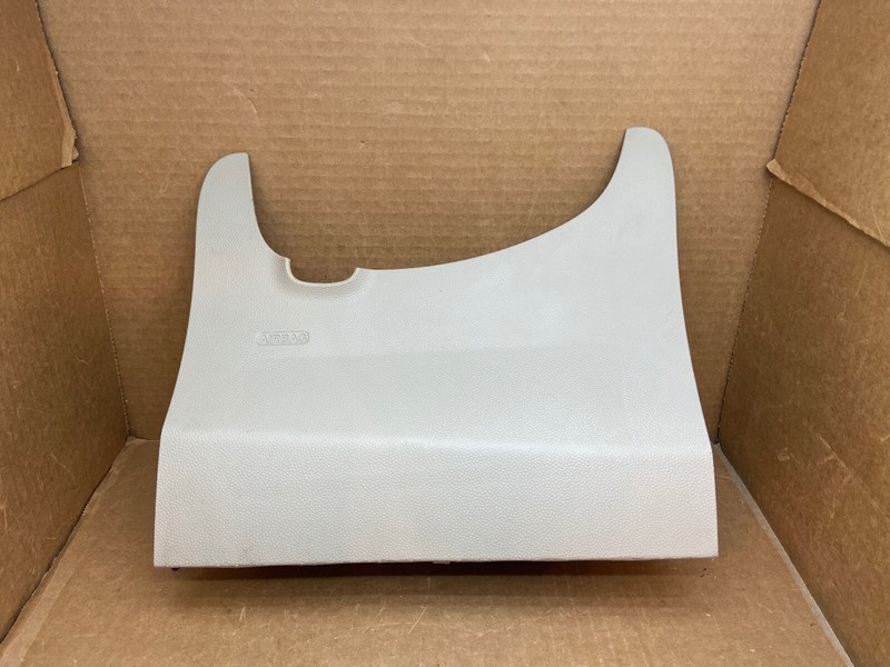 2011-2019 Ford Fiesta Left Side Lower Driver Knee Air Bag Airbag Gray Stone