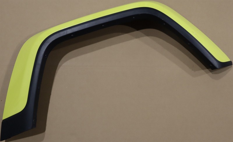 20-25 Jeep Gladiator JT Fender Flare 6QB14WJFAD Rear Right YELLOW OEM Factory
