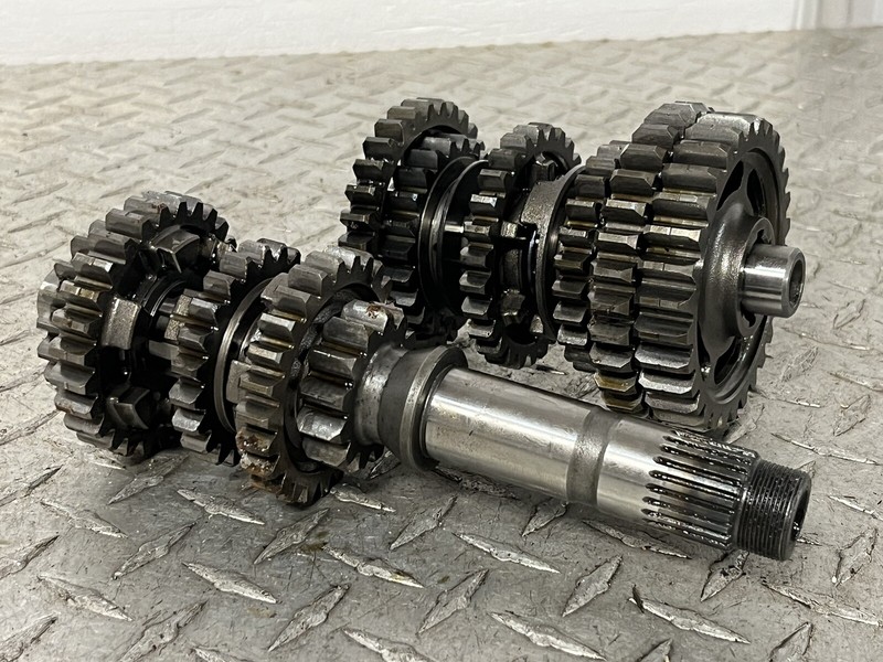 2003 Suzuki VL 800 Volusia Transmission Gears Set Tranny Gear Shaft VL800