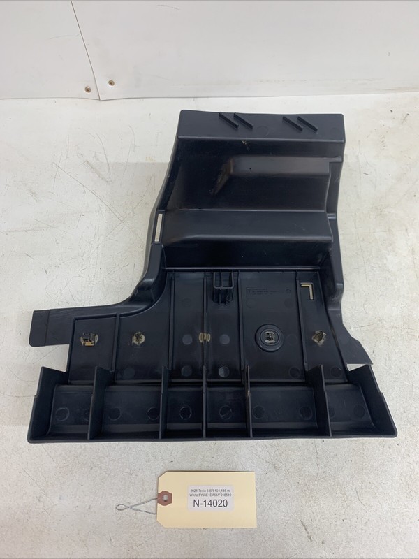⚡️17-22 Tesla Model 3 Rear Left Trunk Floor Bracket 1470967-00-B 14020 U16