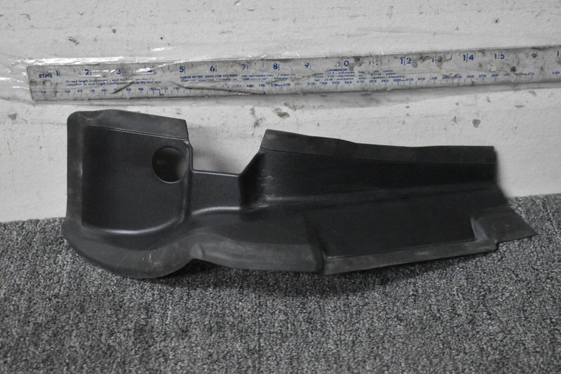 2019-2020 BMW X7 Left Side Drip Rail63-21-7-451-768 - OEM