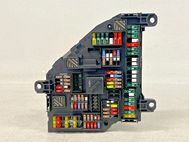 ⭐2013-2015 BMW 7-SERIES REAR POWER DISTRIBUTION FUSE BOX MODULE UNIT OEM LOT2676