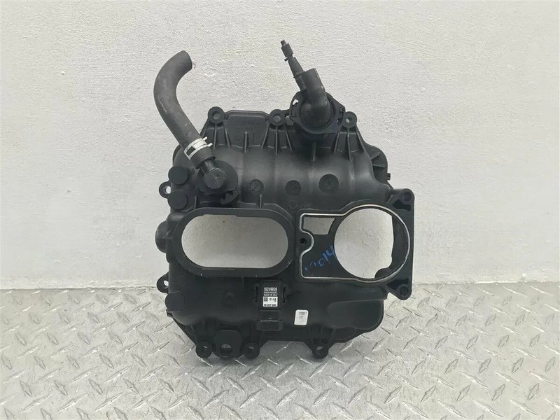 1996-2007 CHEVEROLET SILVERADO 4.3L V6 UPPER INTAKE MANIFOLD OEM 17113542