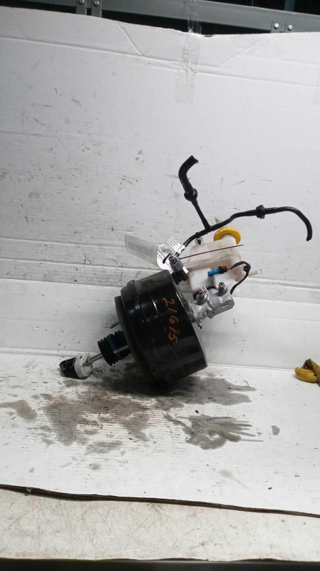 2020 Jeep Cherokee Power Brake Booster OEM 68418189AB 47k Miles Grey