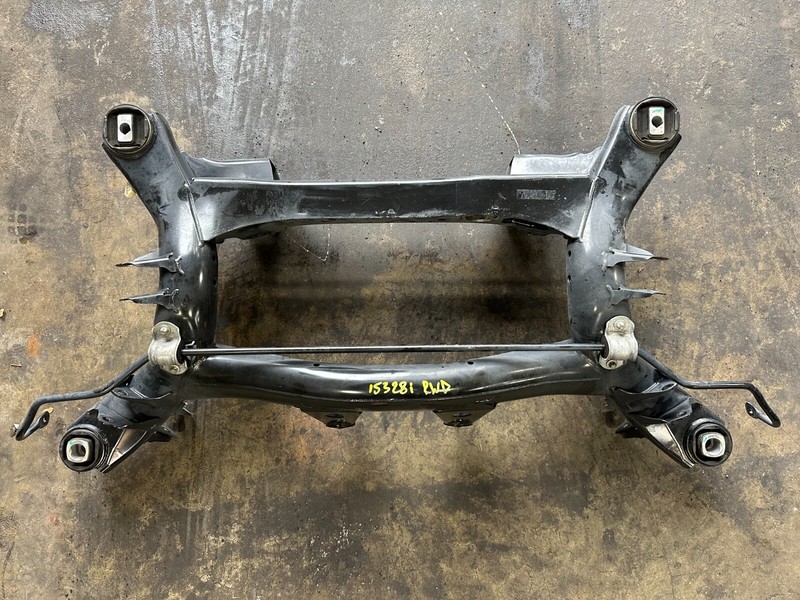 12-20 BMW F30 F36 REAR SUBFRAME CROSSMEMBER K FRAME OEM