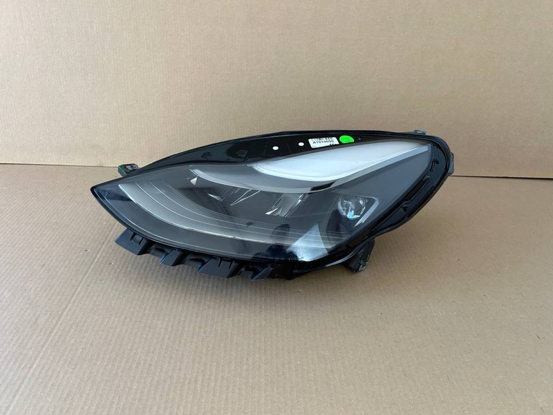 ✅21-23 Tesla Model Y Matrix Headlight Front Left Side Headlamp 1514952 w/scratch