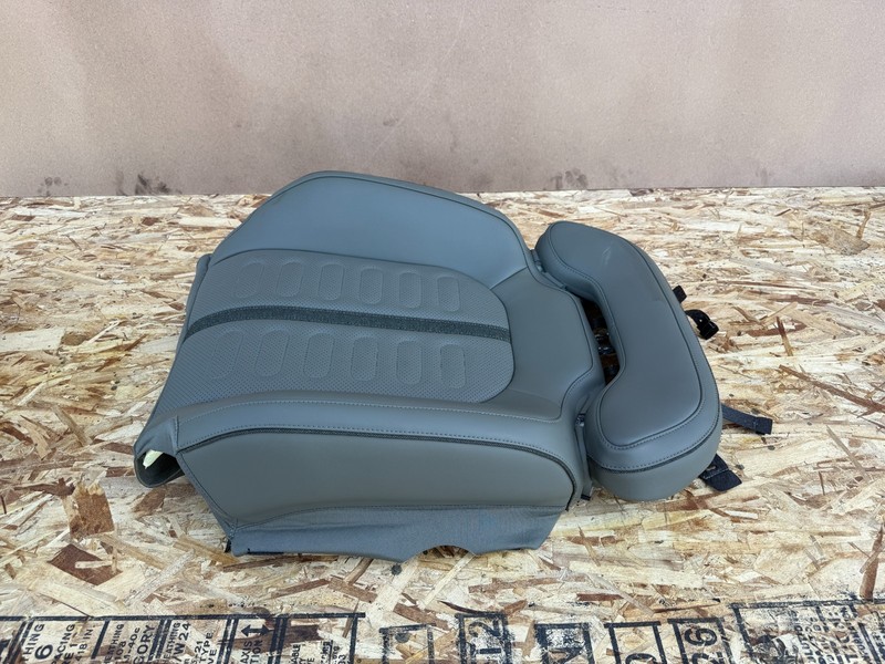 RIVIAN R1S R1T 2022-2026 OEM FRONT RIGHT PASSENGER UPPER SEAT SKIN CUSHION