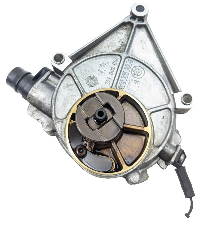 12-16 BMW 528I 328I X3 2.0L N20 N26 F10 F30 ENGINE VACUUM PUMP 0710336189D