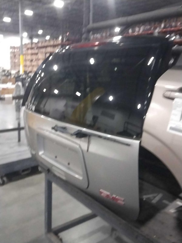 Used Deck Lid fits: 2004 Gmc EnvoyGrade A