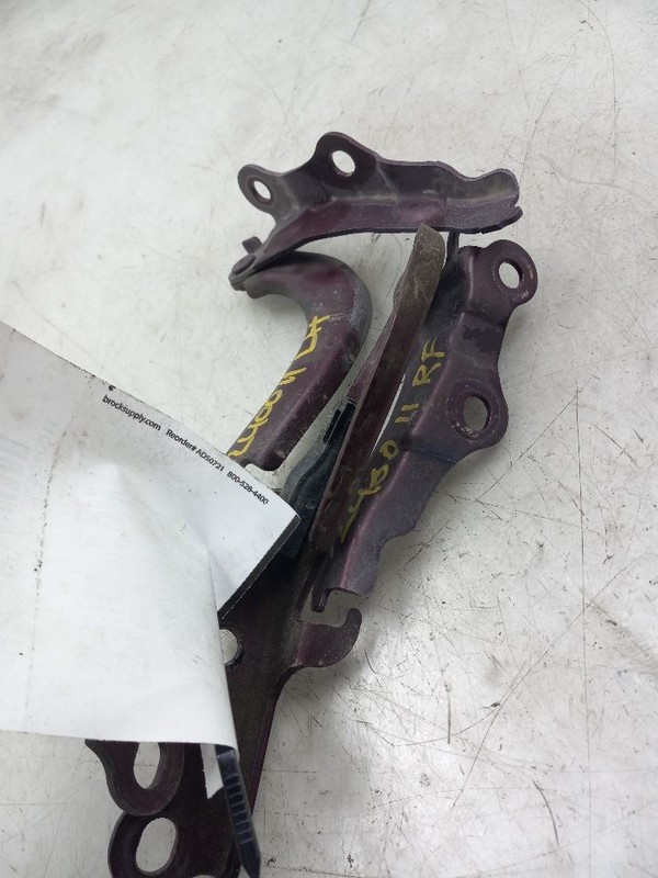 2006 SCION TC 2.4L FWD MT LEFT AND RIGHT SIDE HOOD HINGES