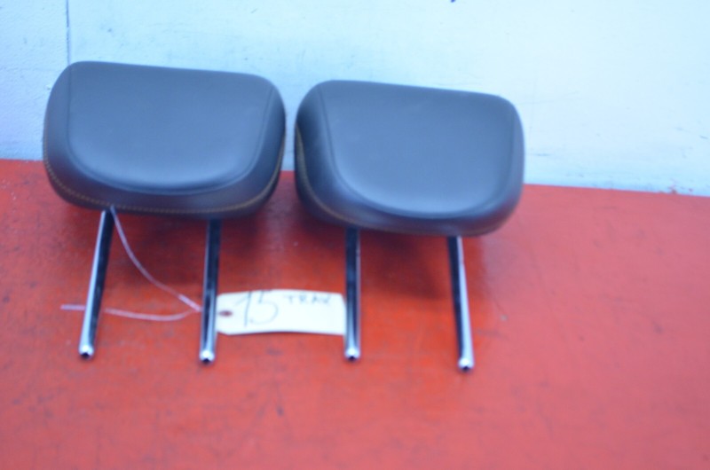 15-16 CHEVROLET TRAX FRONT LEFT / RIGHT SEAT HEADREST SET OEM