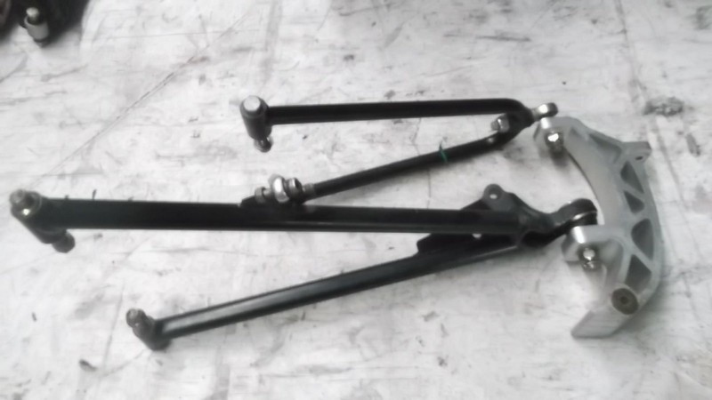 Ski-doo Mach Z 1000 REV RT Right hand A-arm assy with spindle 2005-2007