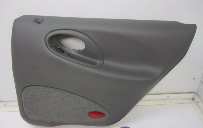 DOOR PANEL WINDOW SWITCH TRIM RIGHT PASSENGER BACK REAR R RH RR 96 97 98 TAURUS