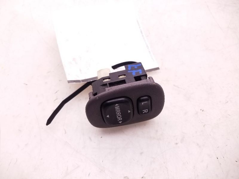 00-02 TOYOTA CELICA GT-S DRIVER FRONT DOOR SIDE VIEW MIRROR CONTROL SWITCH