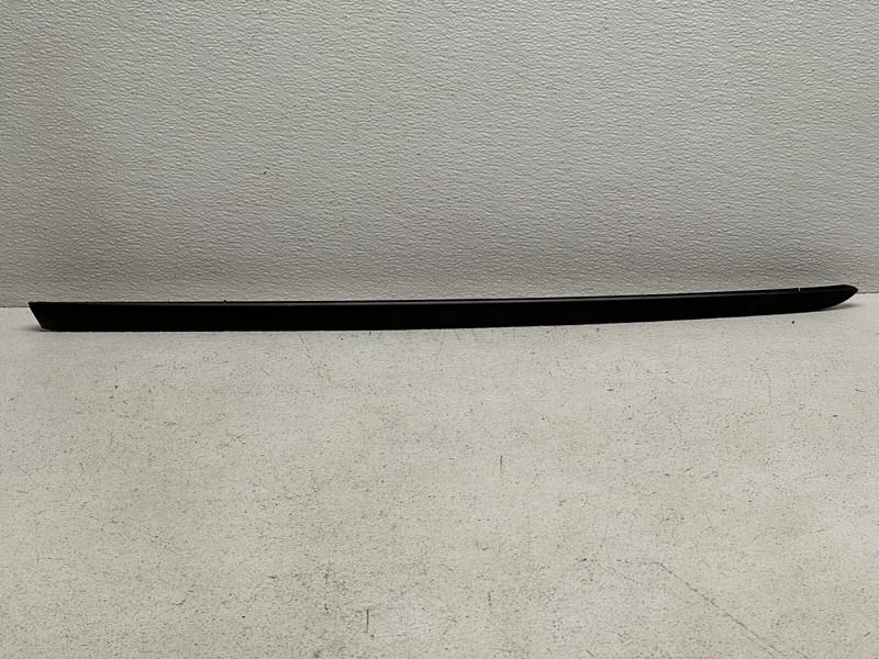 2018-2021 HONDA ACCORD FRONT LEFT DRIVER SIDE WINDSHIELD MOLDING TRIM OEM LOT662