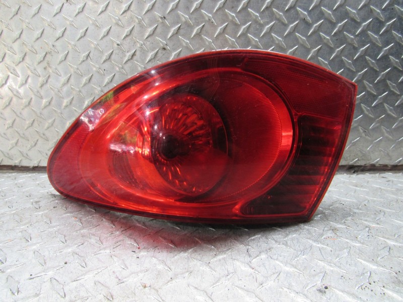 07 - 10 HYUNDAI ELANTRA RIGHT PASSENGER REAR QUARTER MOUNTED TAILLIGHT LAMP SDN