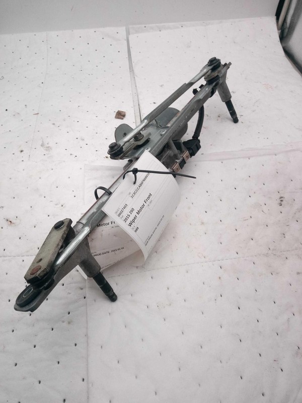 2015 Chrysler 200 Windshield Wiper Motor OEM 68145470AA 62K Miles Grey