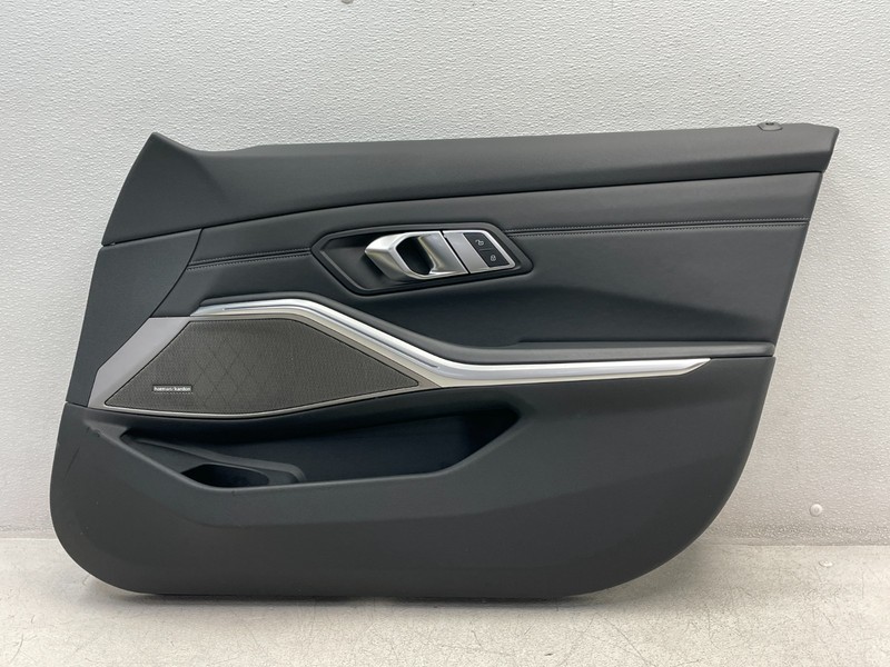21 22 23 24 BMW M3 G80 Front Right Passenger Interior Door Cover Panel 1614 OEM