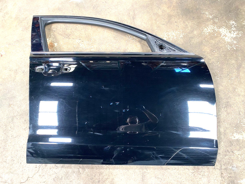 16-18 Audi A6 C7 FRONT RIGHT PASSENGER SIDE DOOR SHELL PANEL BLACK OEM #A0.38