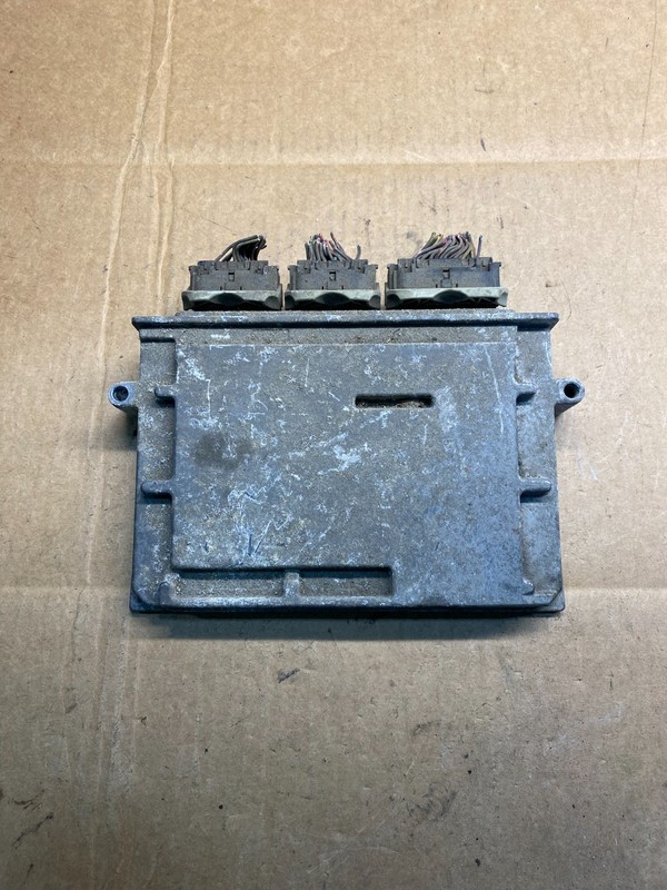 2010 2011 Ford Crown Victoria 4.6L Engine Control ECU Computer Module AB3779 DG