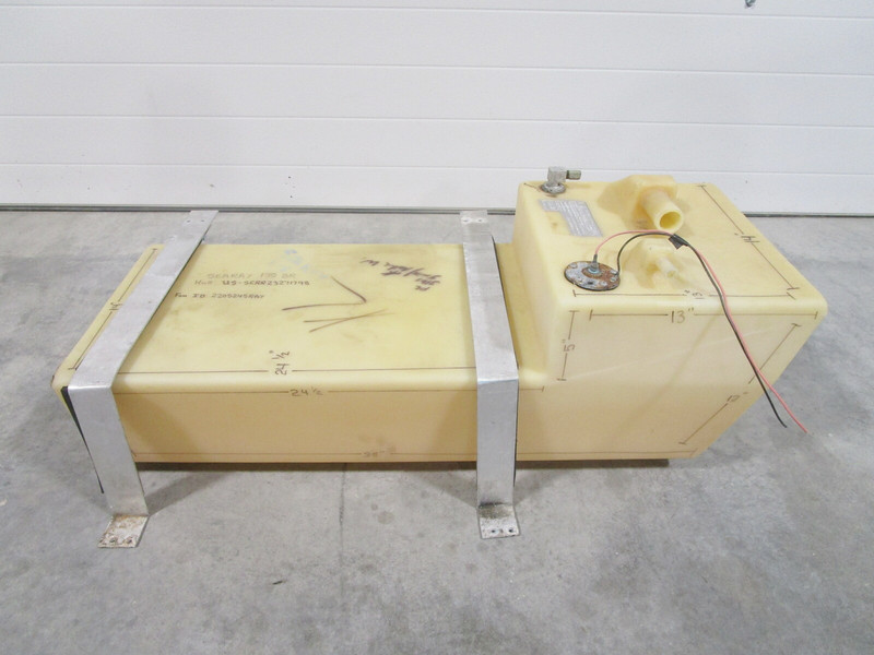 1998 Sea Ray 175 Bow Rider Boat Plastic Gas Tank Fuel Cell 35" x 14" x 14"