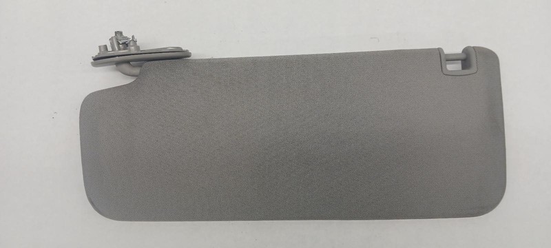 15-'19 CHEVROLET SILVERADO 3500 left driver Sun visor gray OEM