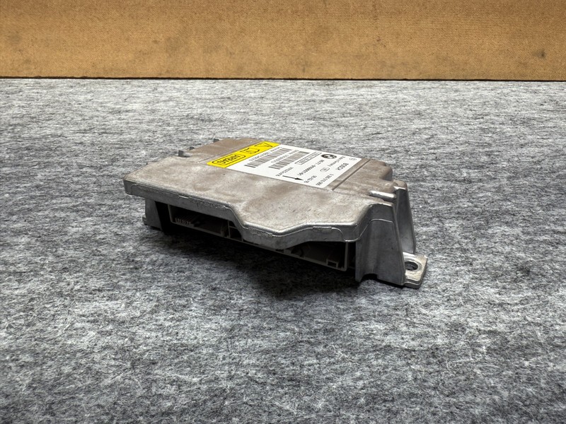 BMW E90 E92 E93 M3 2008-2013 OEM UNDER CONSOLE CONTROL MODULE UNIT ASSEMBLY