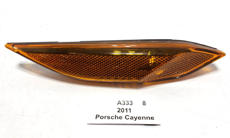 ✅ 11-14 OEM Porsche Cayenne 958 Front Left Driver Side Turn Signal Repeater